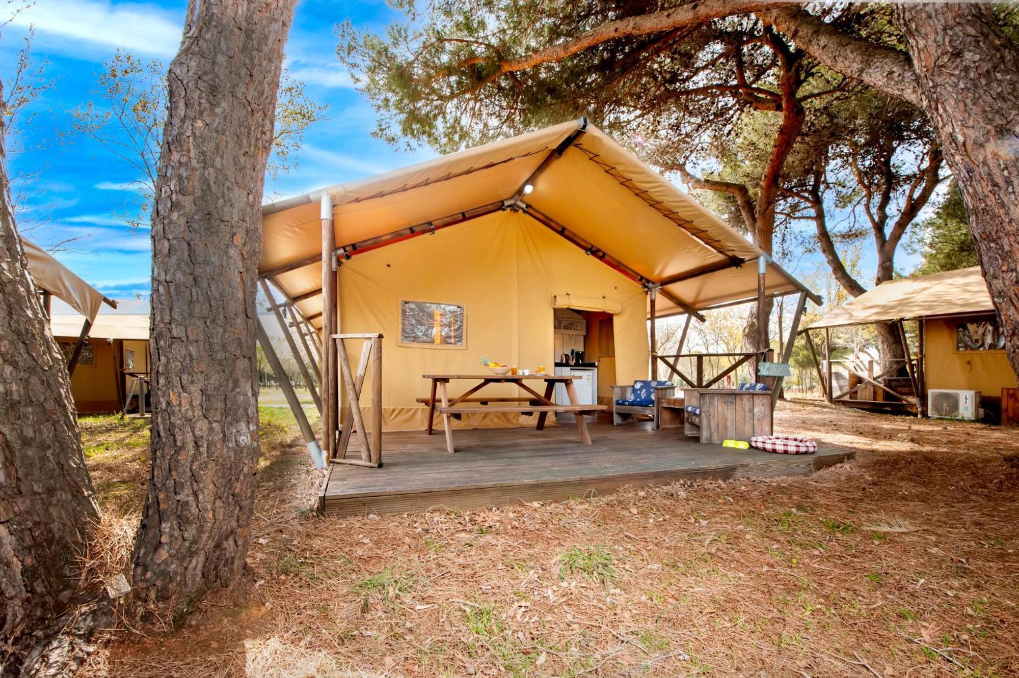Glamping And Mobile Homes Lavanda - Holiday Centre Bi Village Fažana Kamer foto